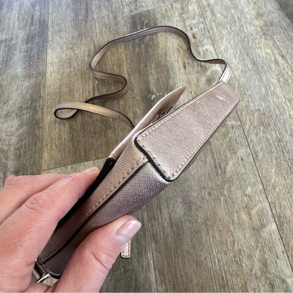 Kate Spade Newbury Lane Sally Crossbody Bag Metallic Rose Gold - Picture 9 of 13